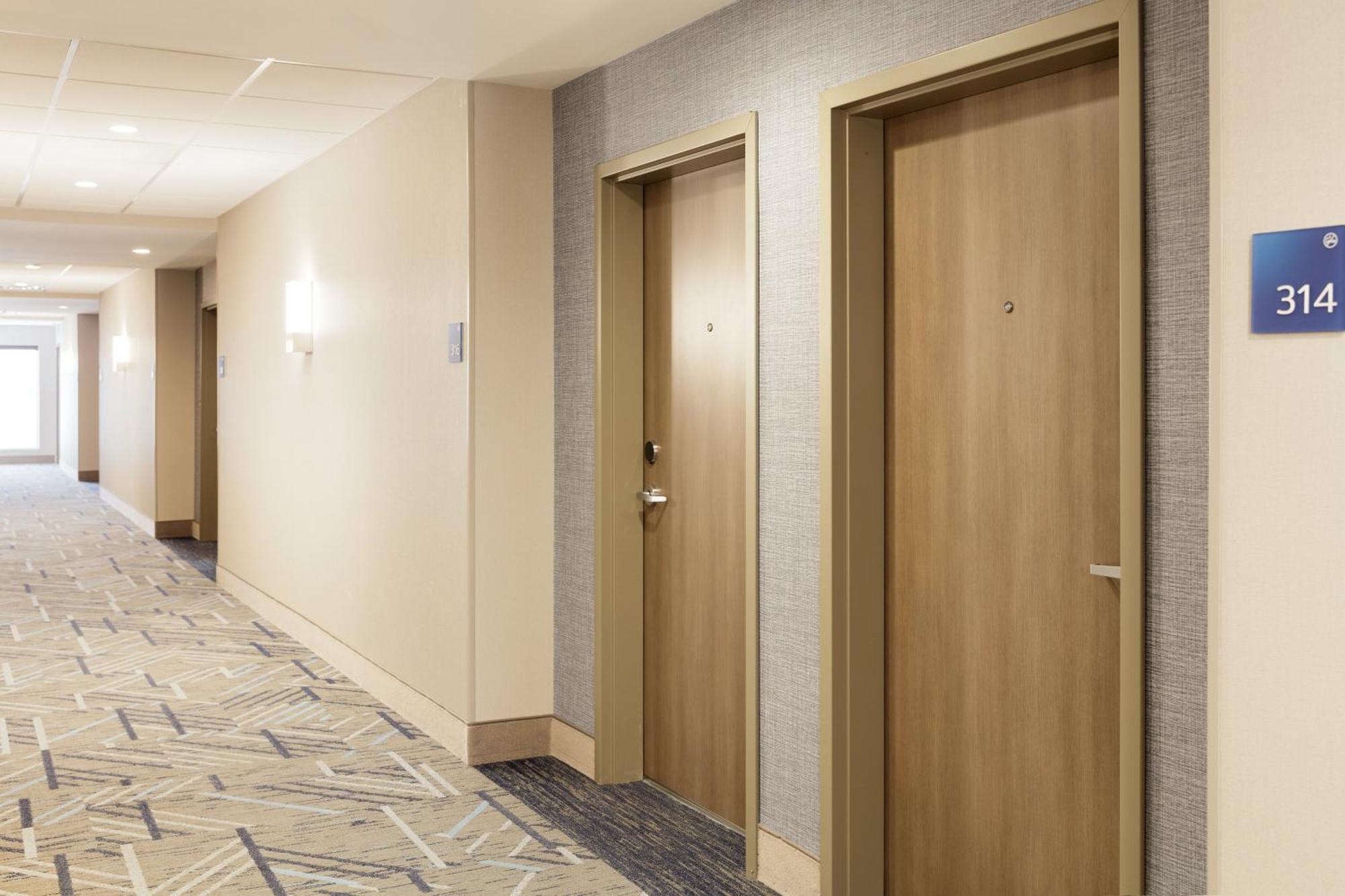 Holiday Inn Express & Suites College Station By Ihg Экстерьер фото